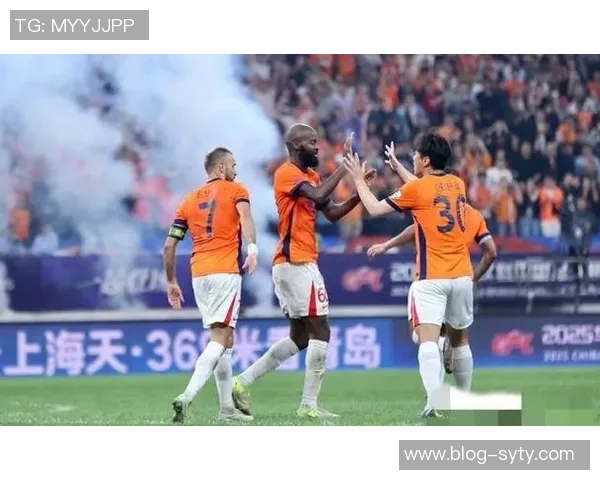 武汉三镇锁定保级形势明朗若明日客场负海牛将导致亚泰降级 武汉三镇锁定保级形势明朗若明日客场负海牛将导致亚泰降级